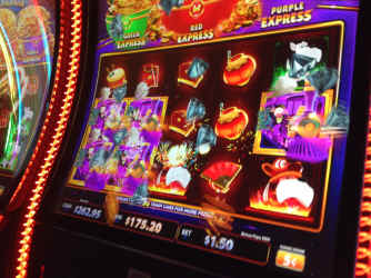 IMG_4754.JPG (1635070 bytes)