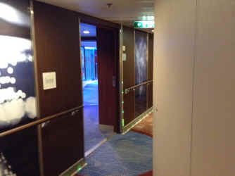 IMG_5346.JPG (1079026 bytes)